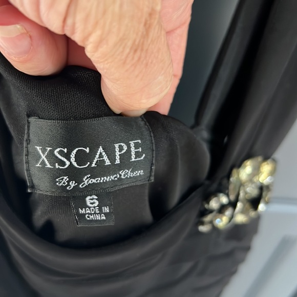 Xscape By Joanne Chen black ruffled ribbed dress - Picture 5 of 6